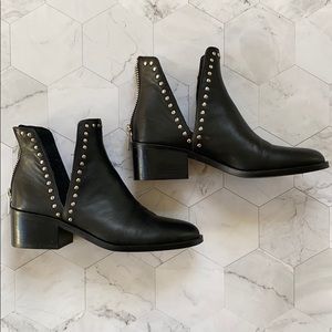 Steve Madden Studded boots